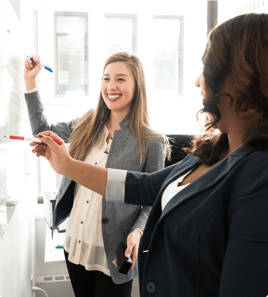 manager-educating-smiling-employee